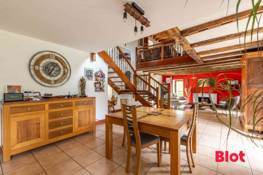 Maison à BRECE