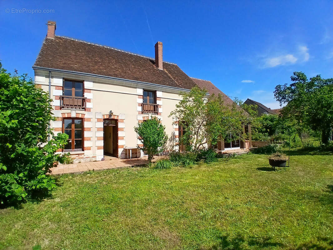 Maison à VILLIERS-SUR-LOIR