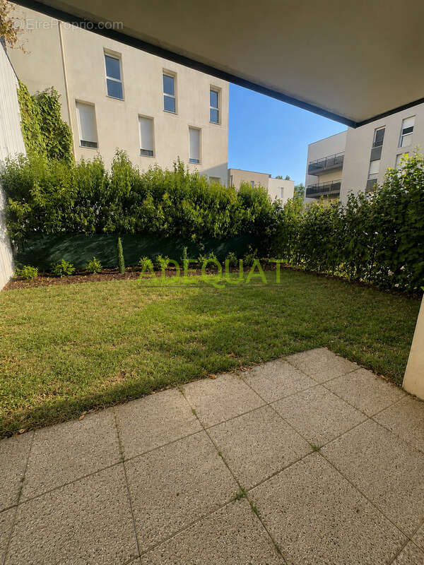 Appartement à SAINT-FONS