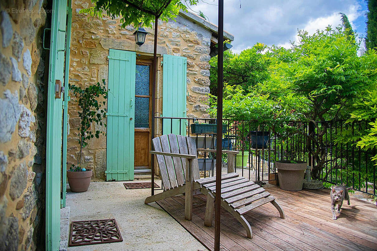 Maison à GOUDARGUES