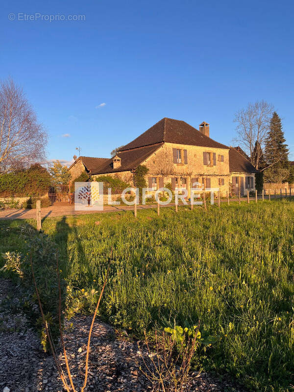 Maison à FANLAC