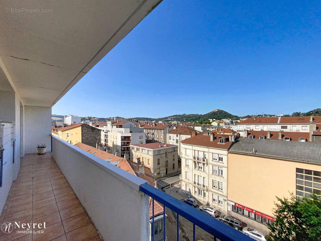 Appartement à SAINT-ETIENNE