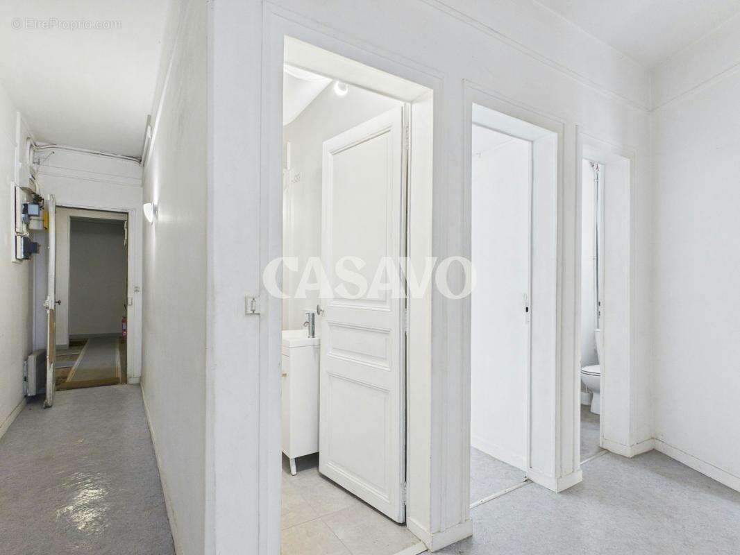 Vente Appartement 2 pièces de 48m² - 75019 Paris - photo 7