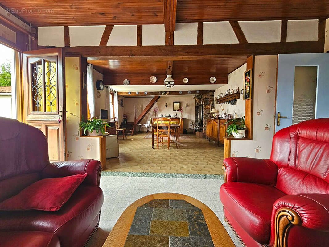 Nouveau ! Maison entretenue 120 m² . 4 chambres.jolie jardin. - photo 3