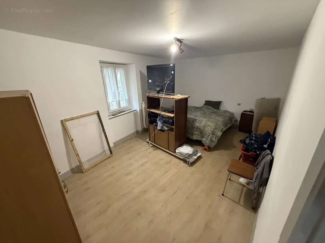 Appartement à MONTREDON-LABESSONNIE