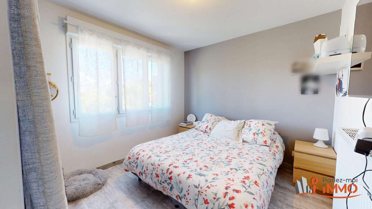 Appartement à PONT-DE-CHERUY