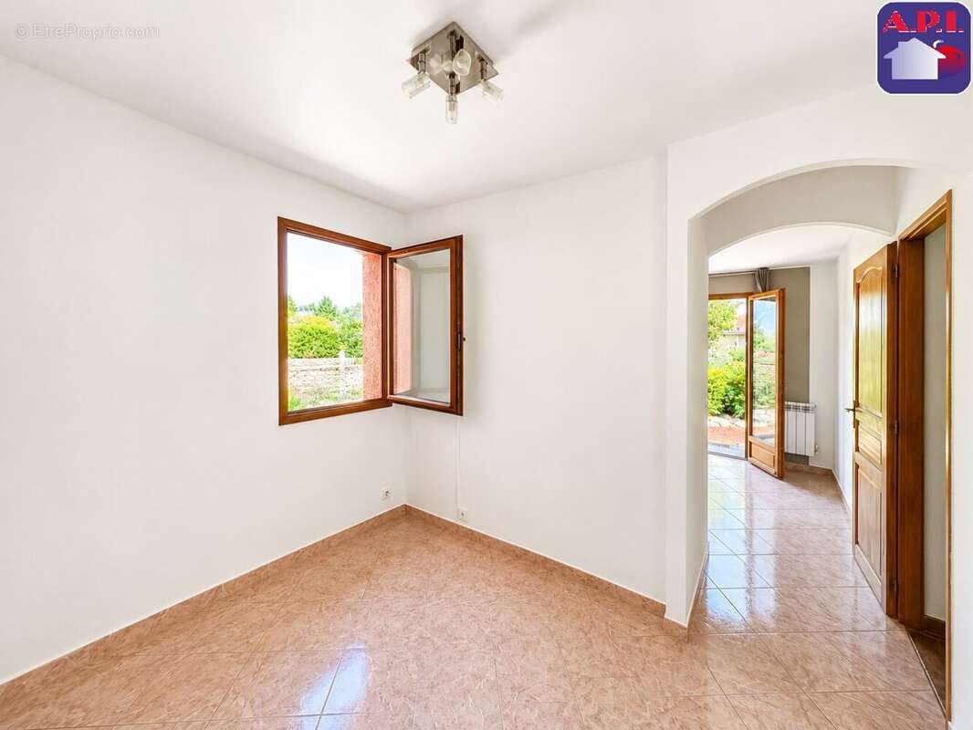 Maison 164 m² à Verniolle  - photo 7