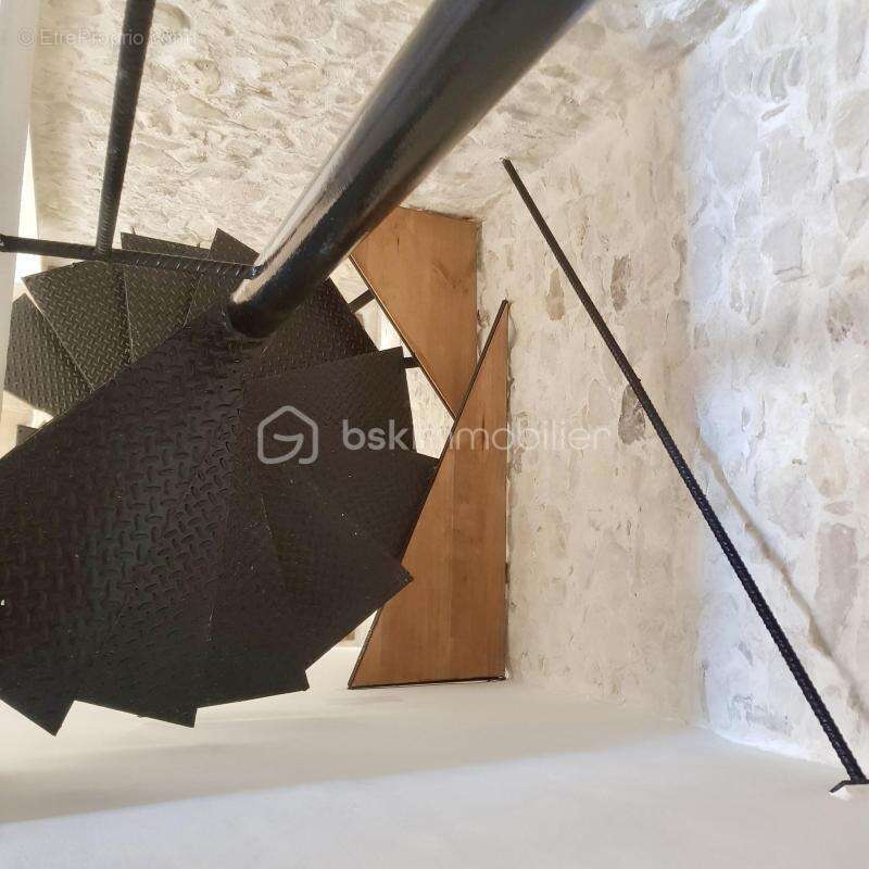 Appartement à LIMANS