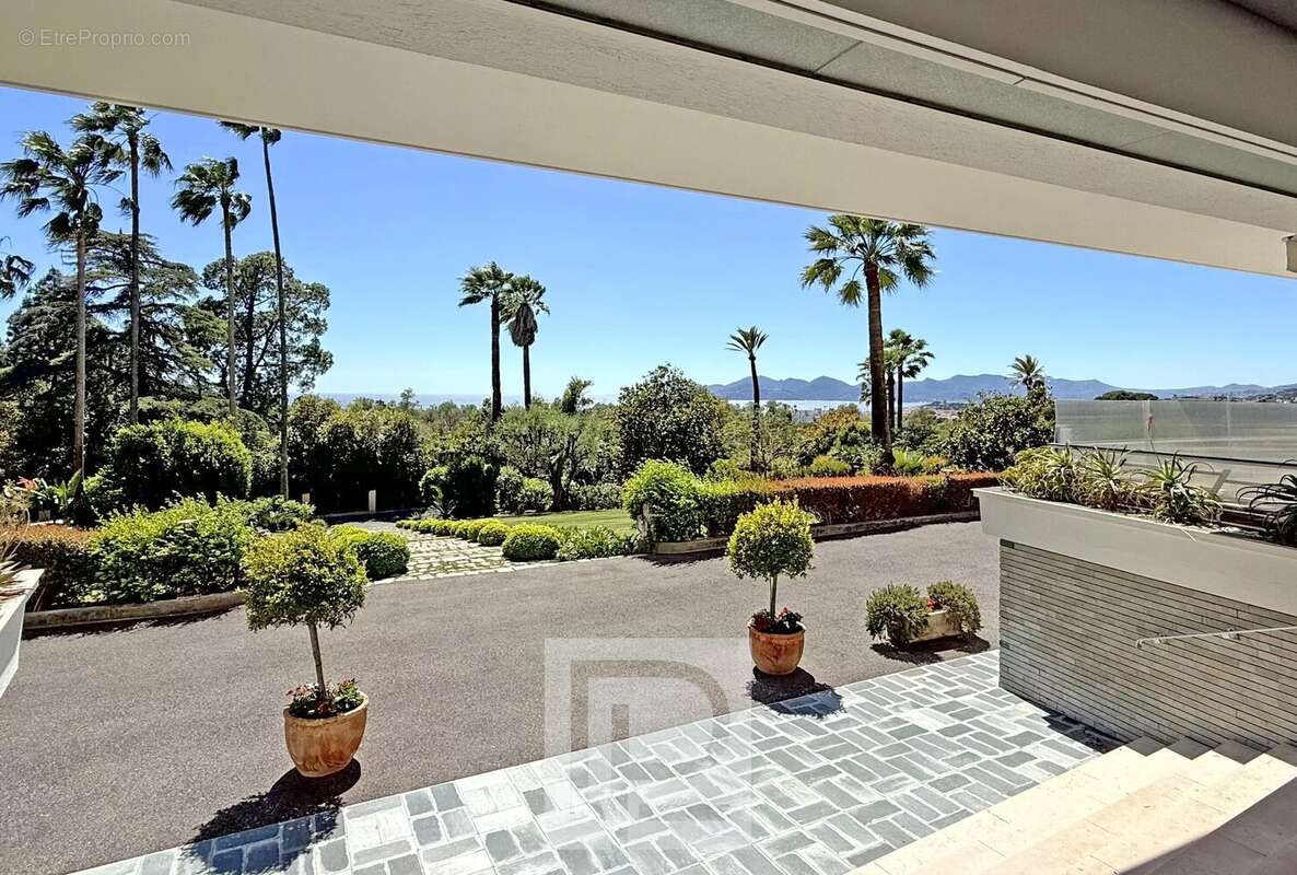 Appartement à CANNES