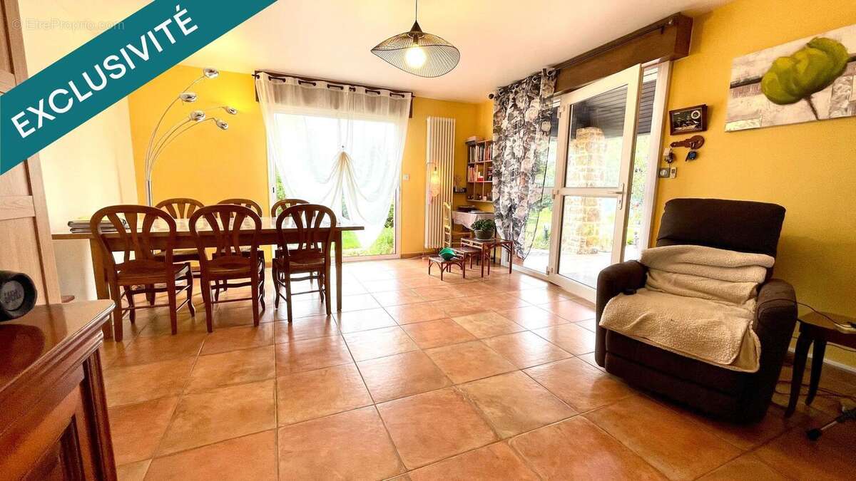 Photo 9 - Maison à ARON