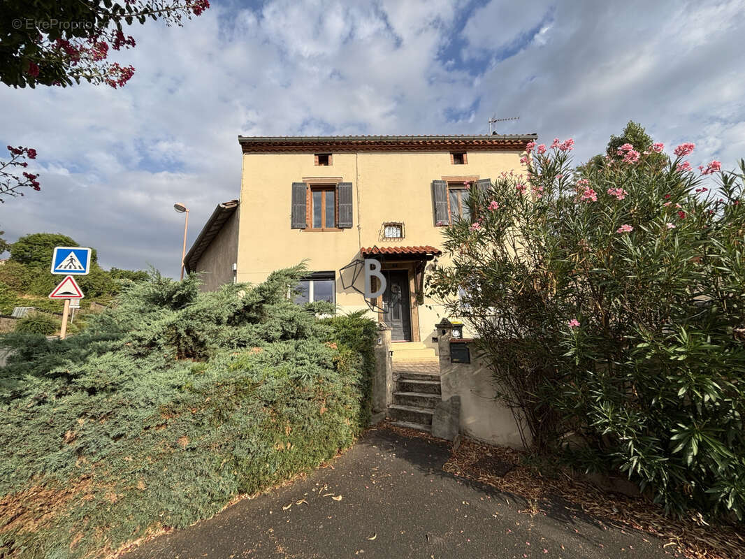 Maison T4 - 102 m2 - CARMAUX - photo 2