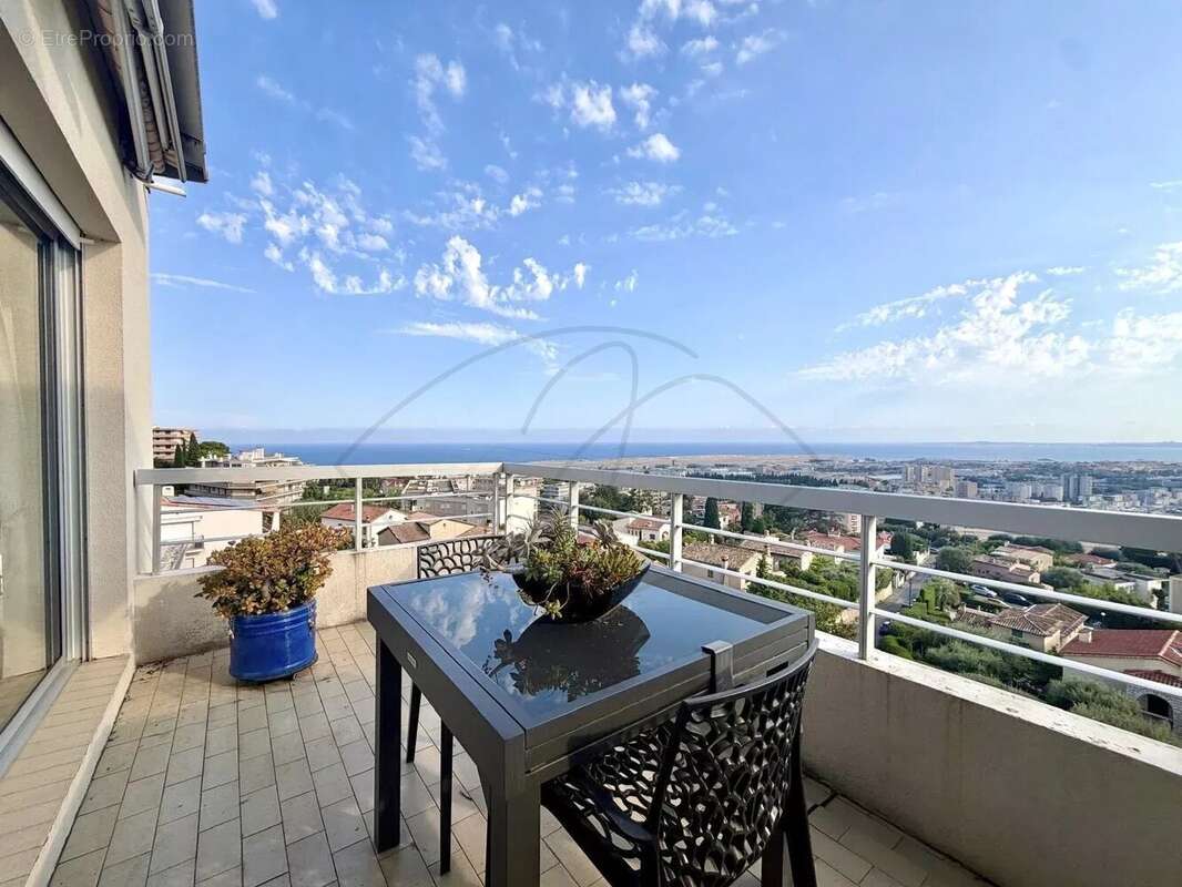 Alpes-maritimes - nice (06) - corniche fleurie : vente spacieux appartement 3p en dernier etage avec terrasse, vue panoramique e - photo 7