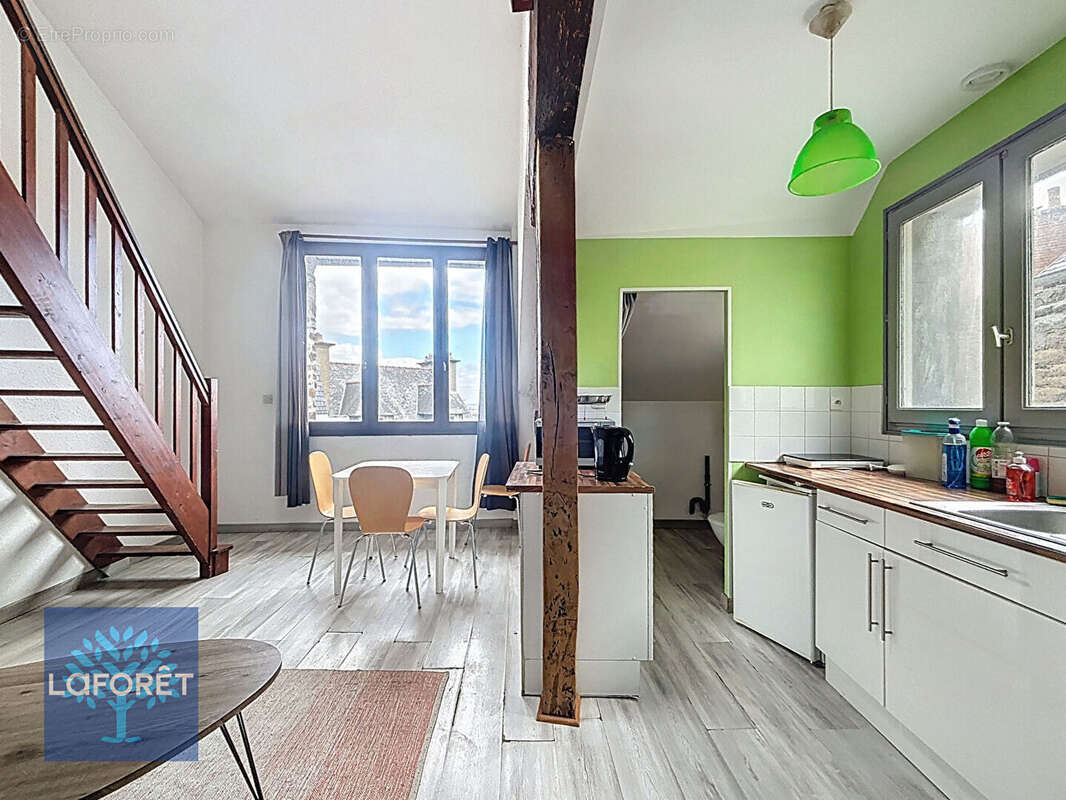 Appartement à FOUGERES