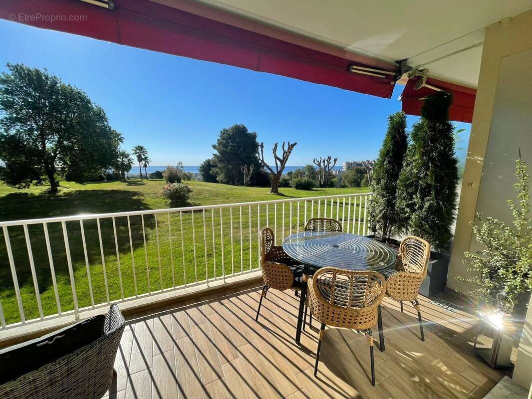 Appartement à CAGNES-SUR-MER