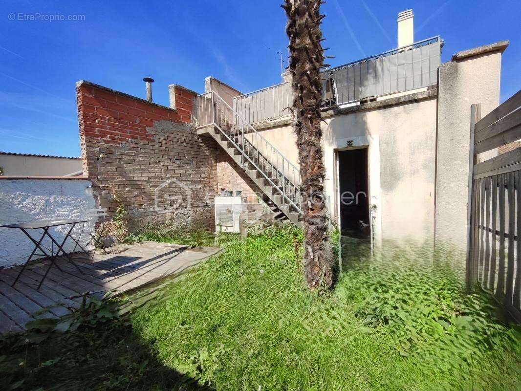 Maison à BEAUMONT-DE-LOMAGNE