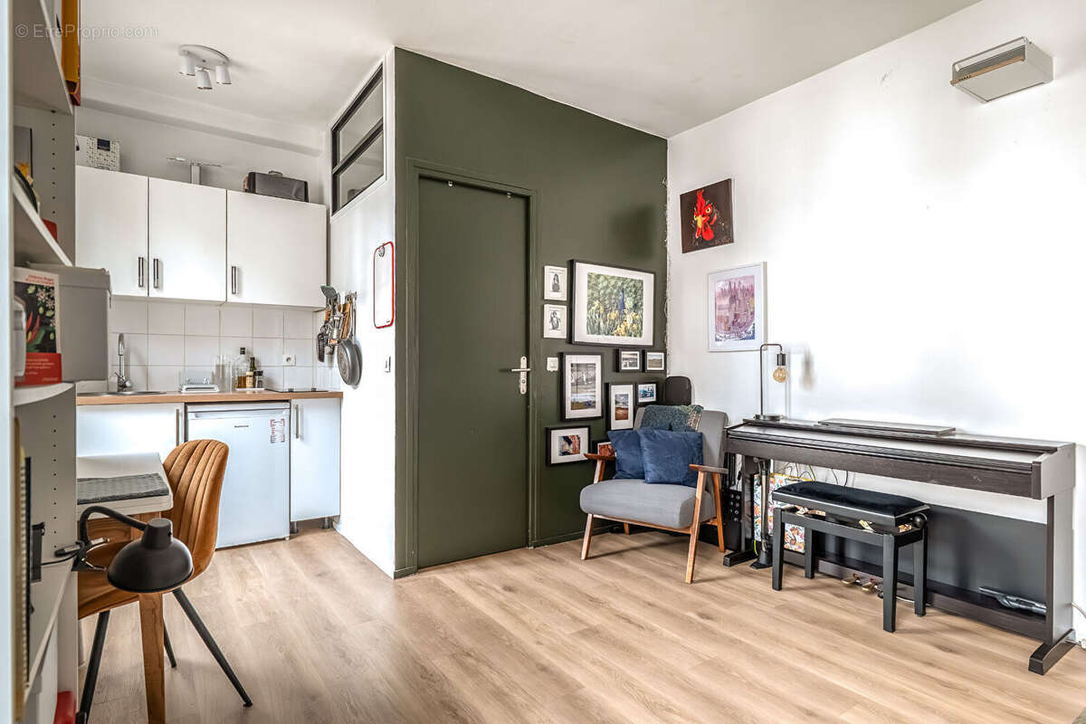 Appartement à PARIS-18E