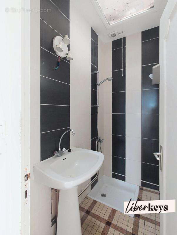 Ensemble immobilier à rénover – 3 habitations – Idéal gîtes ou projet familial - photo 12