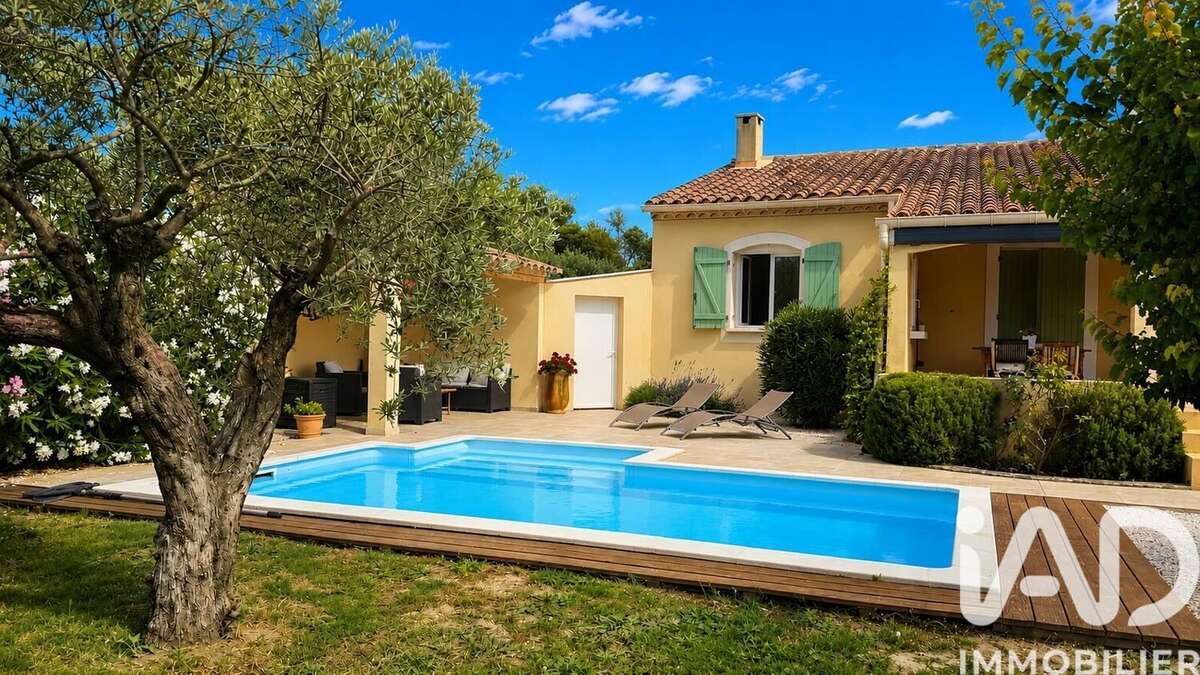 Photo 2 - Maison à SAINT-SATURNIN-LES-AVIGNON