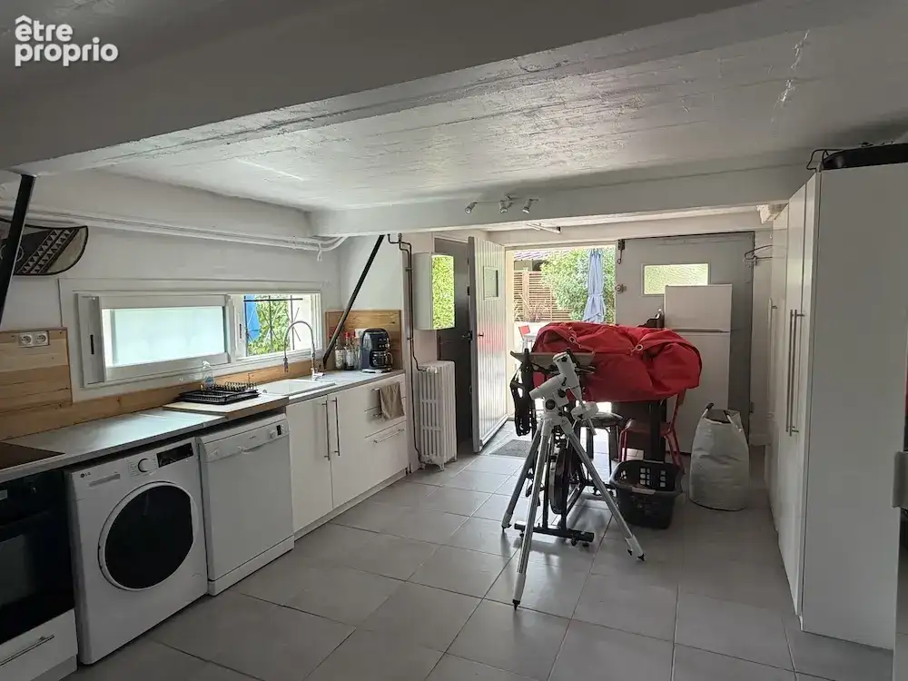 Belle villa rénovée avec soin  - photo 3