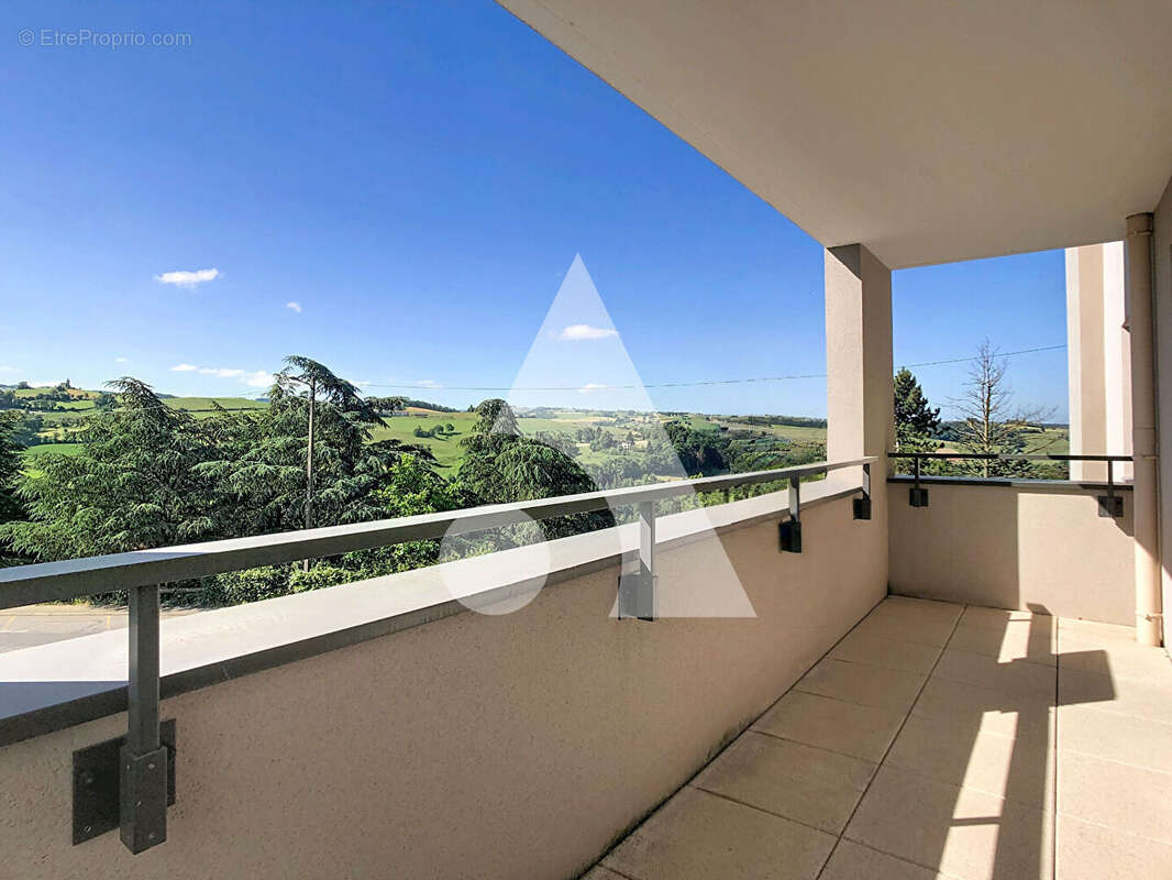 Appartement à SAINT-SYMPHORIEN-SUR-COISE
