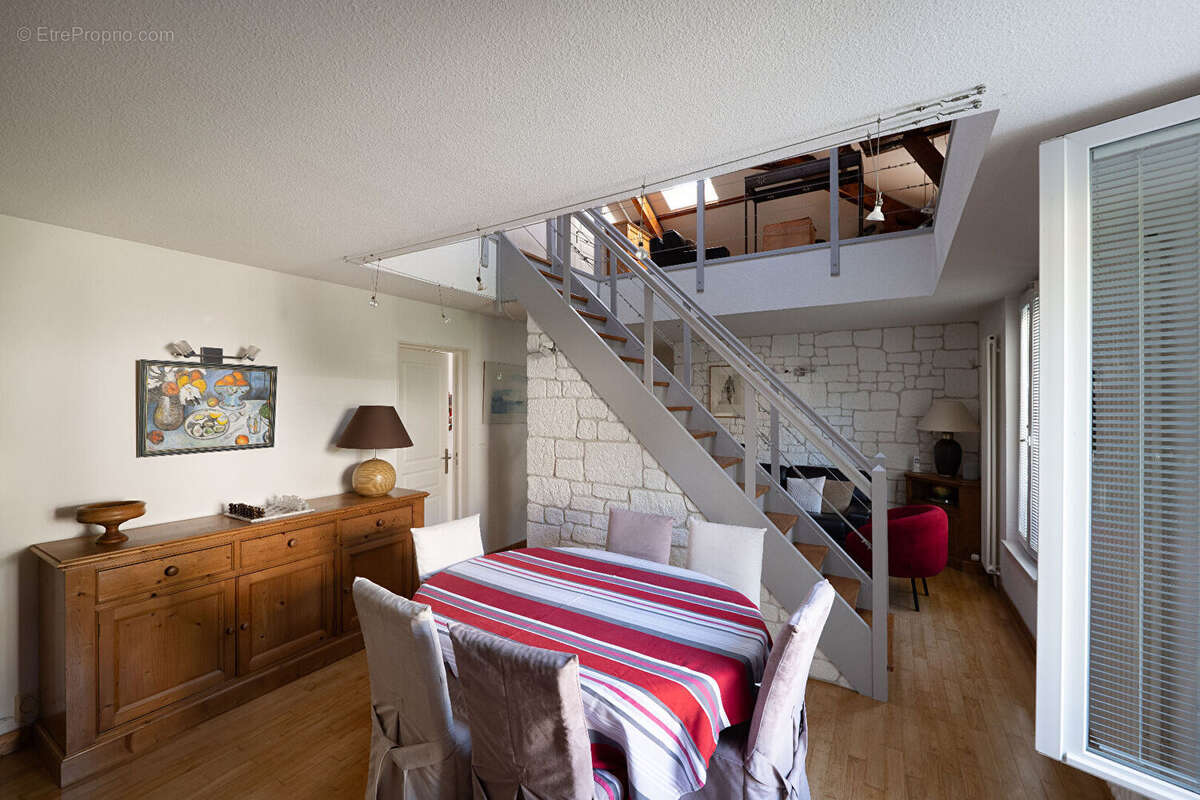 Appartement à CEYRAT
