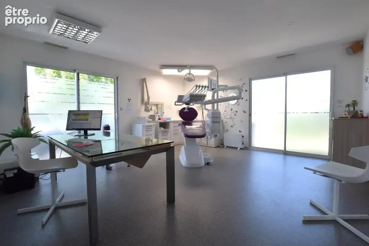Local commercial Andilly 263 m² - 3 lots - plain pied - normes PMR - photo 5