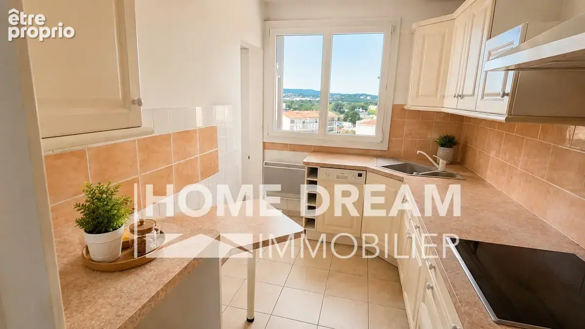 Appartement 3 pièces 73 m² à vendre à Toulon (83000) - photo 4