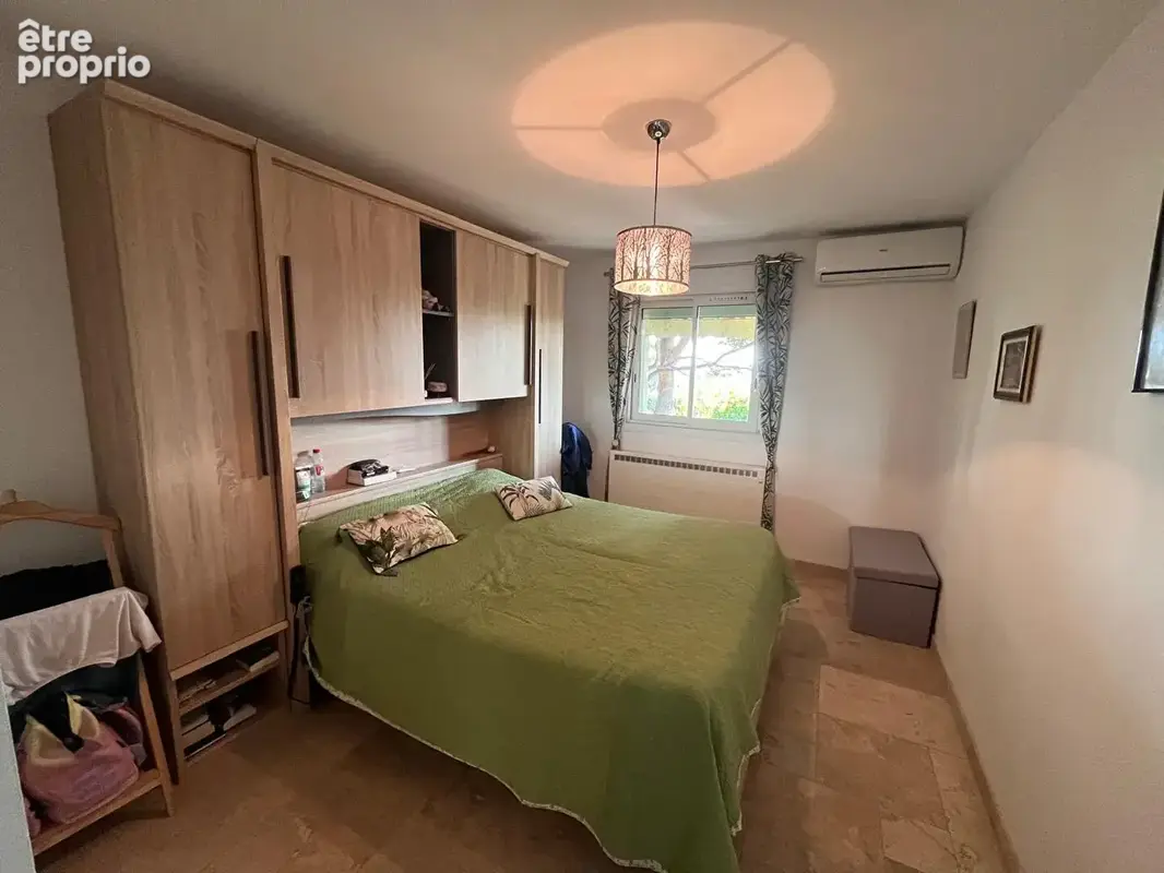 Superbe villa spacieuse , vue mer à La Ciotat - photo 12