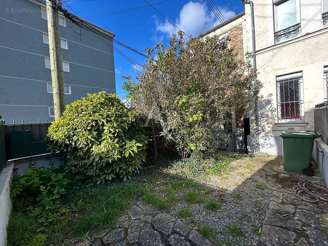 Maison à JUVISY-SUR-ORGE