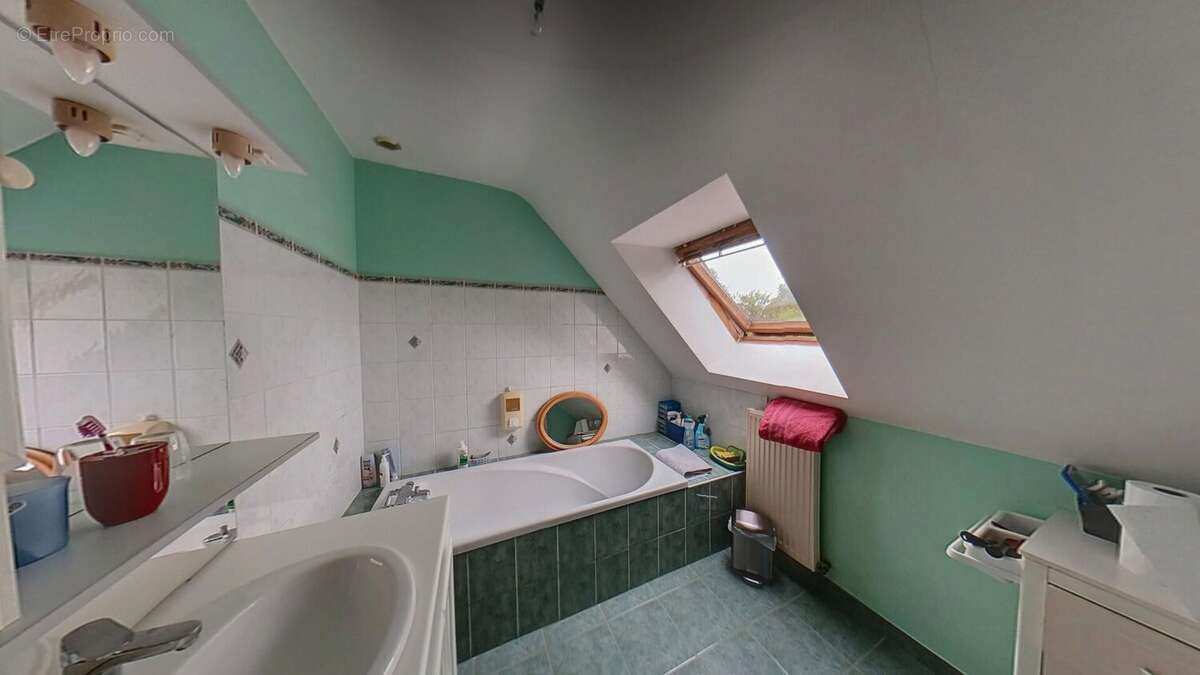 Photo 6 - Maison à SAINT-THUAL