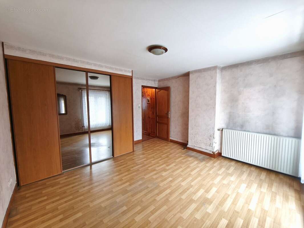 Maison à BILLY-MONTIGNY