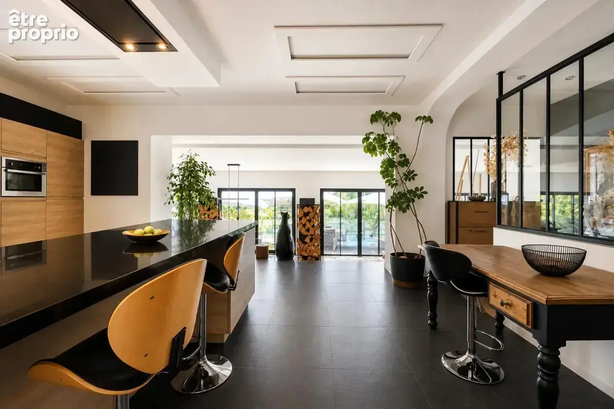 Maison de 8 pièces de 245 m² à Lamorlaye - photo 16