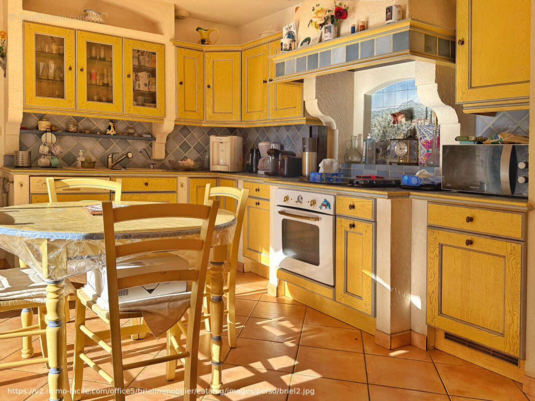 Maison à LORGUES