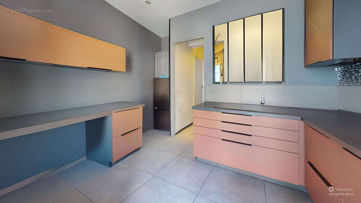 Appartement à SAINT-ETIENNE