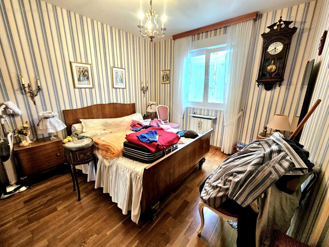 Maison à CHAMPAGNEY