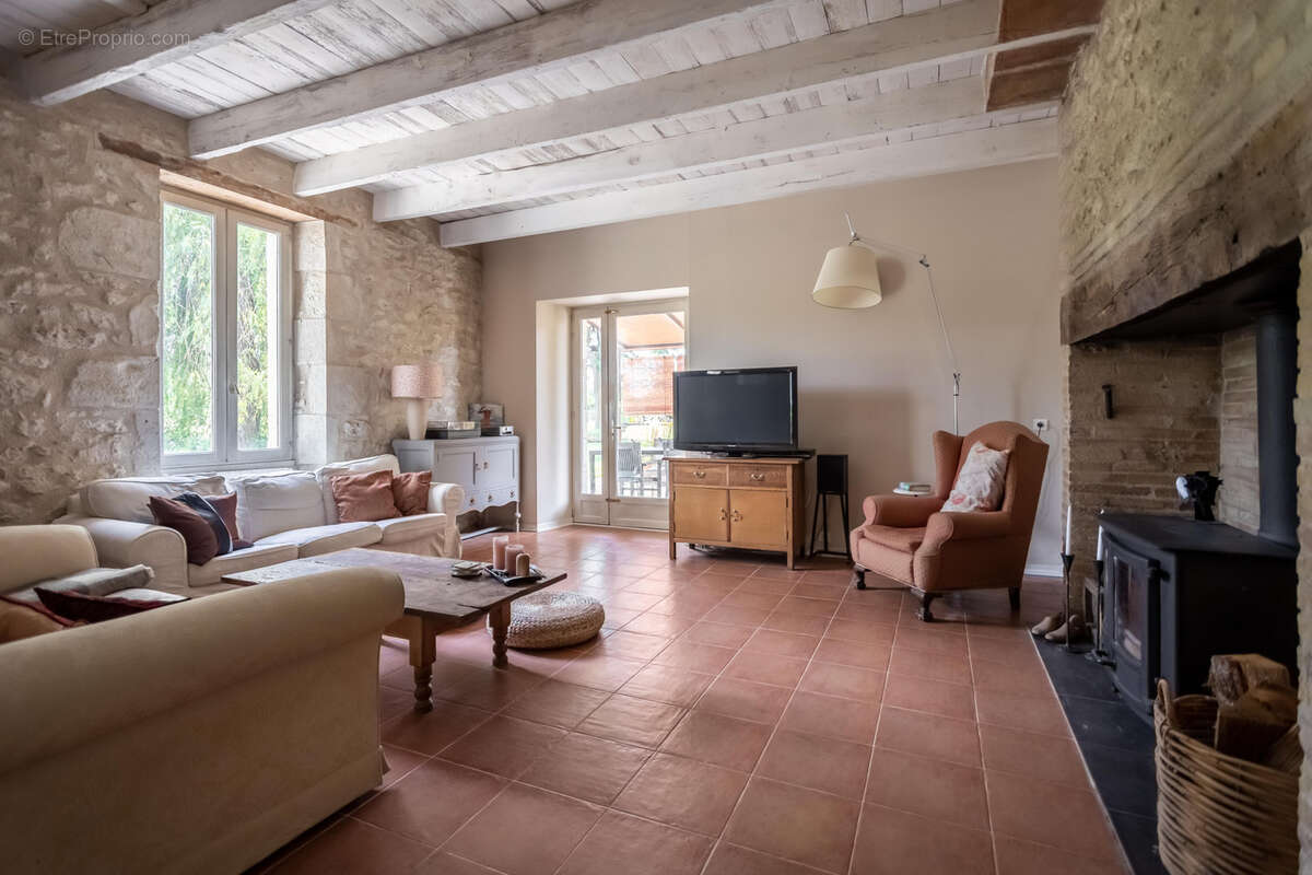 Maison à LAUZERTE