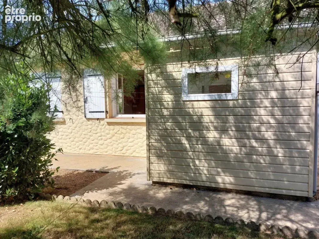 plain pied de 2 chambres et 1 bureau - photo 11