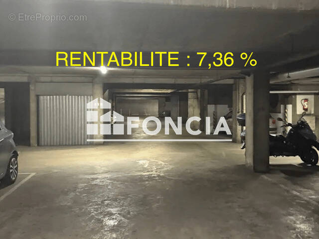 Parking à PARIS-20E