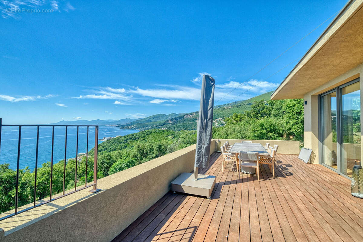 Maison à BRANDO