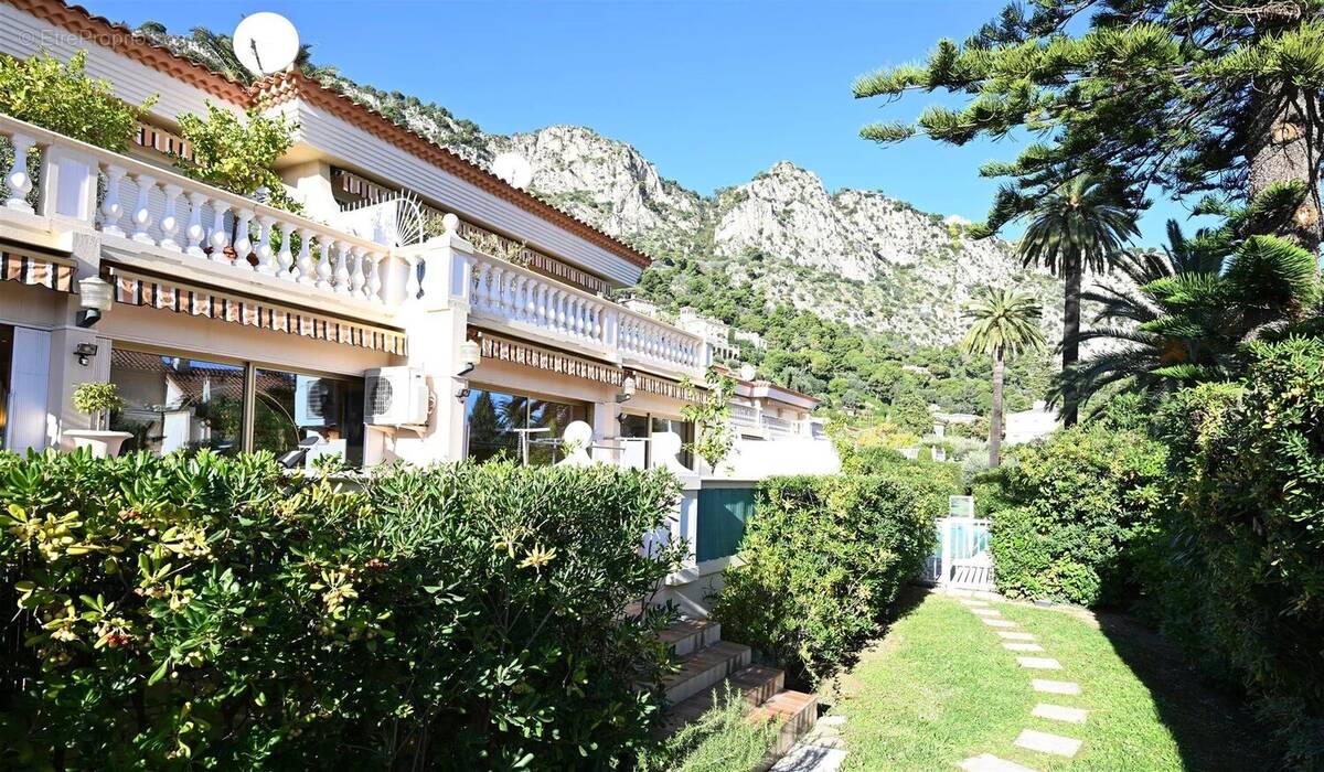 Appartement à BEAULIEU-SUR-MER