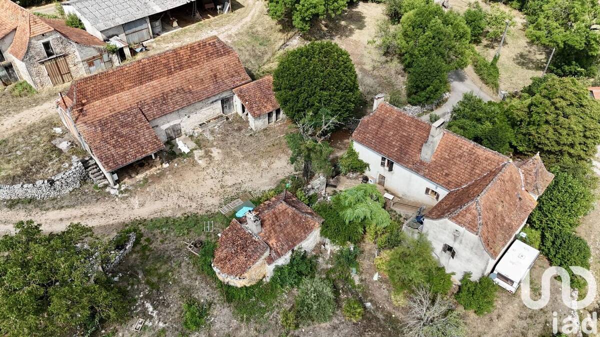 Photo 1 - Maison à SAINT-SULPICE