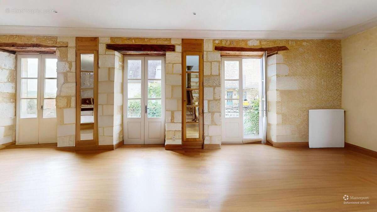 Maisondecaractereentierementrenoveedequatrechambre