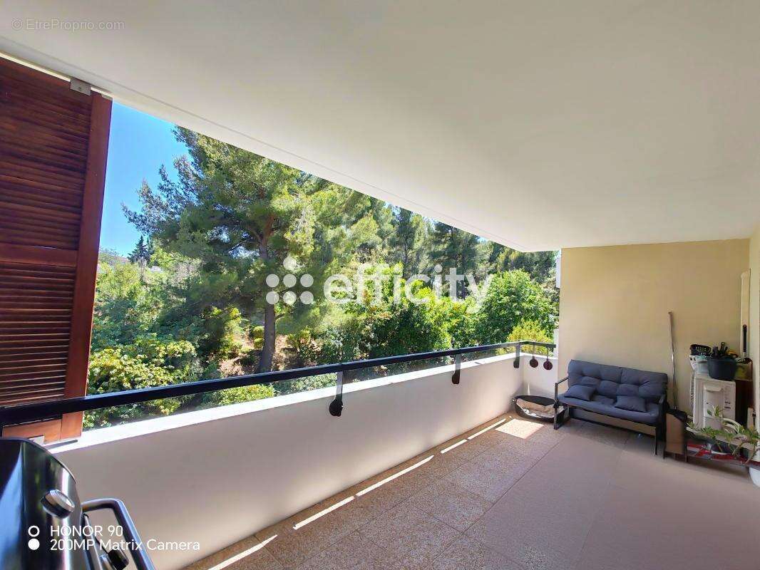 Appartement à MARSEILLE-13E