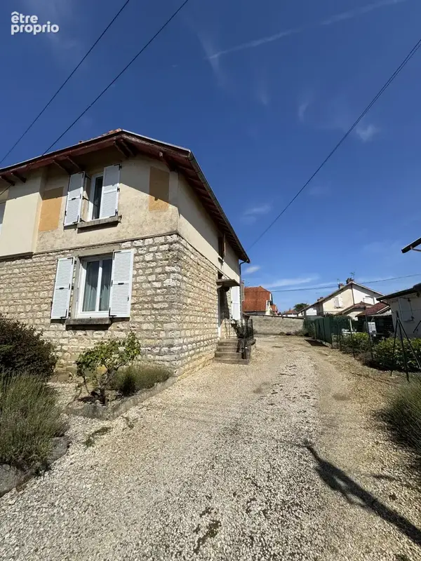Maison à DAMPARIS