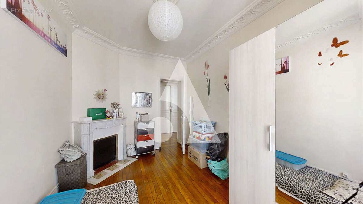 Appartement à COLOMBES