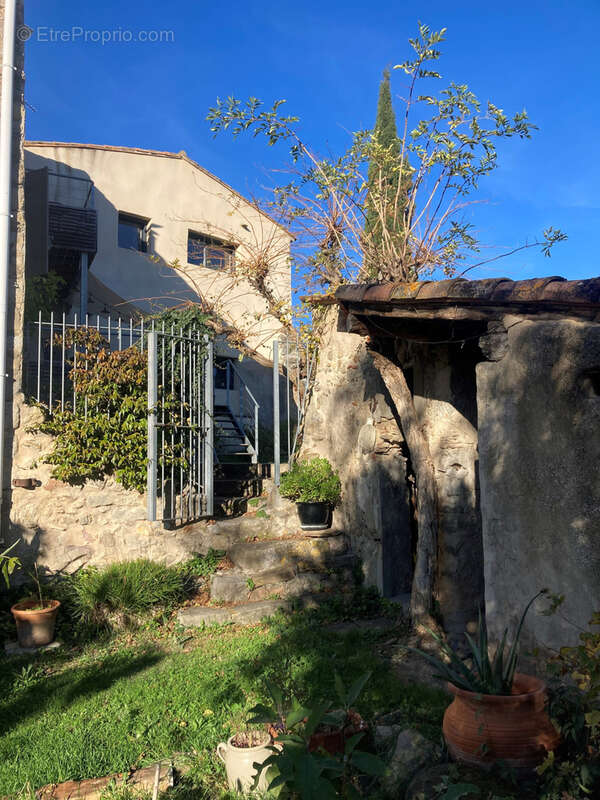Maison à GARDIE
