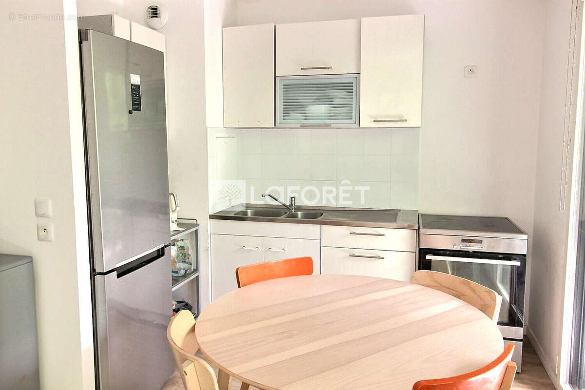 Appartement à GENNEVILLIERS