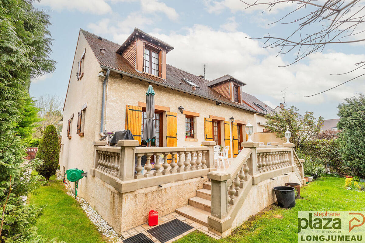 Maison à BALLAINVILLIERS