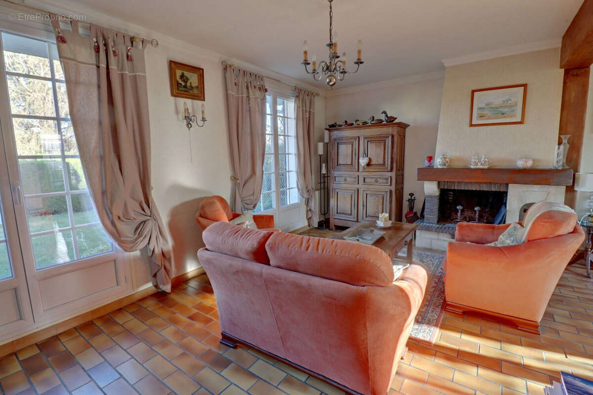 Maison à MAINTENON
