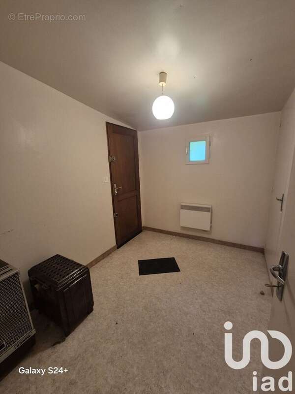 Photo 5 - Maison à MONTREUIL-AUX-LIONS